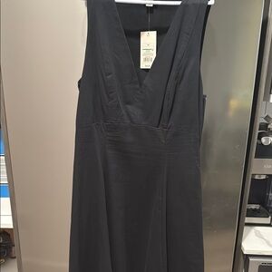 A New Day Black Sleeveless V-Neck Sheath Dress